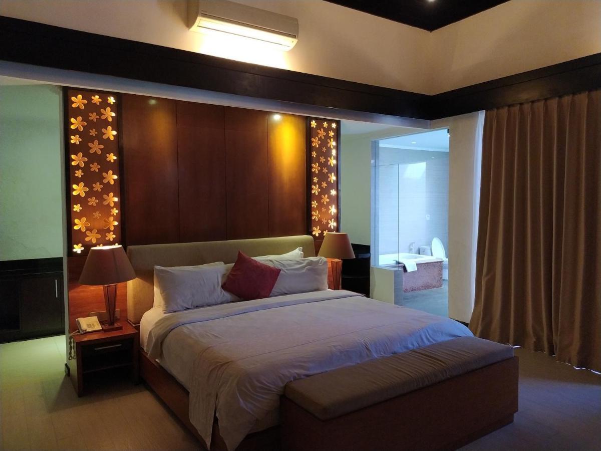 Room in Villa - Kori Maharani Villas - One Bedroom Villa with Private Pool 2 Siyut Esterno foto